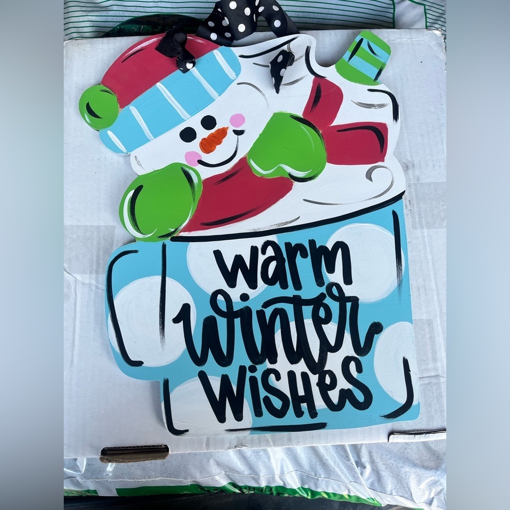 Hand-painted Festive Door Hangers Set - Picture 5 of 5